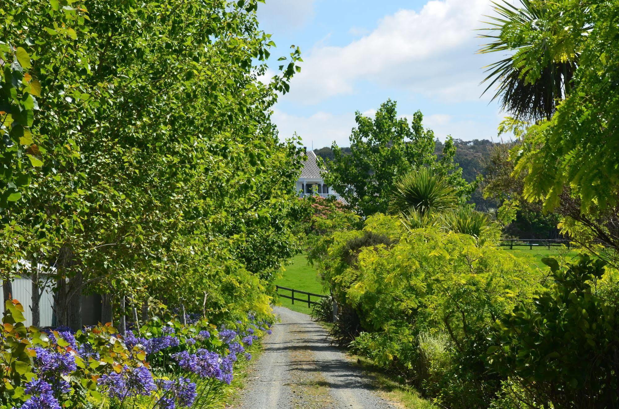 Country Homestead At Black Sheep Farm Bed & Breakfast 3*